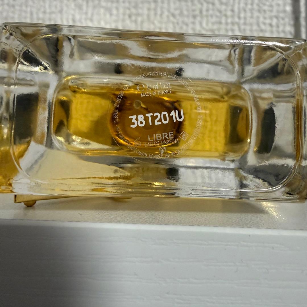 イブサンローラン　リブレ　オーデトワレ　30ml