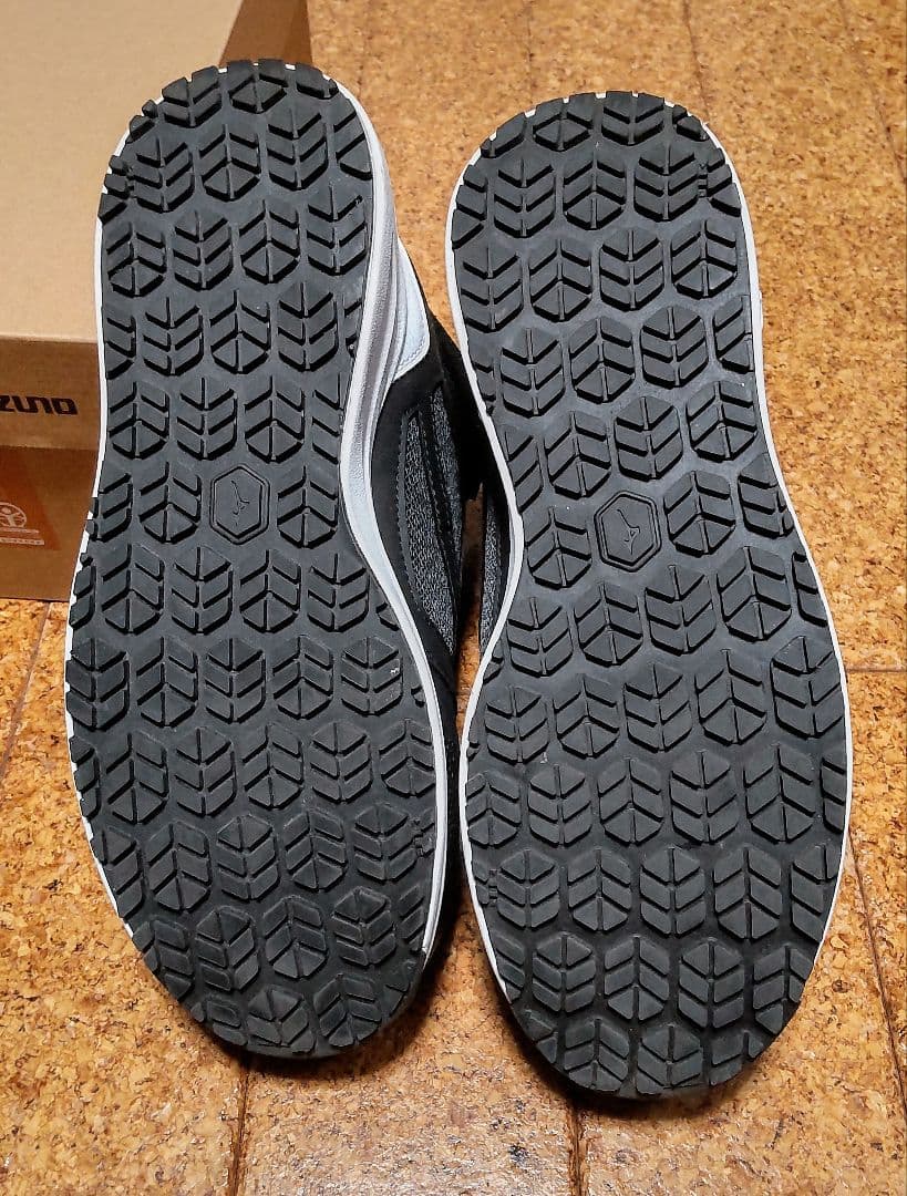 最終値下げ中 MIZUNO オールマイティ黒 26㎝安全靴 LSⅡ73M BOA