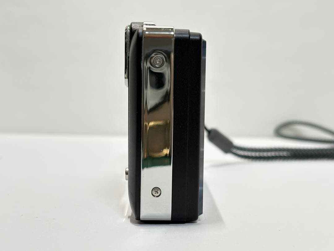 OLYMPUS TOUGH TG-810 コンパクトカメラ　コンデジ　デジカメ