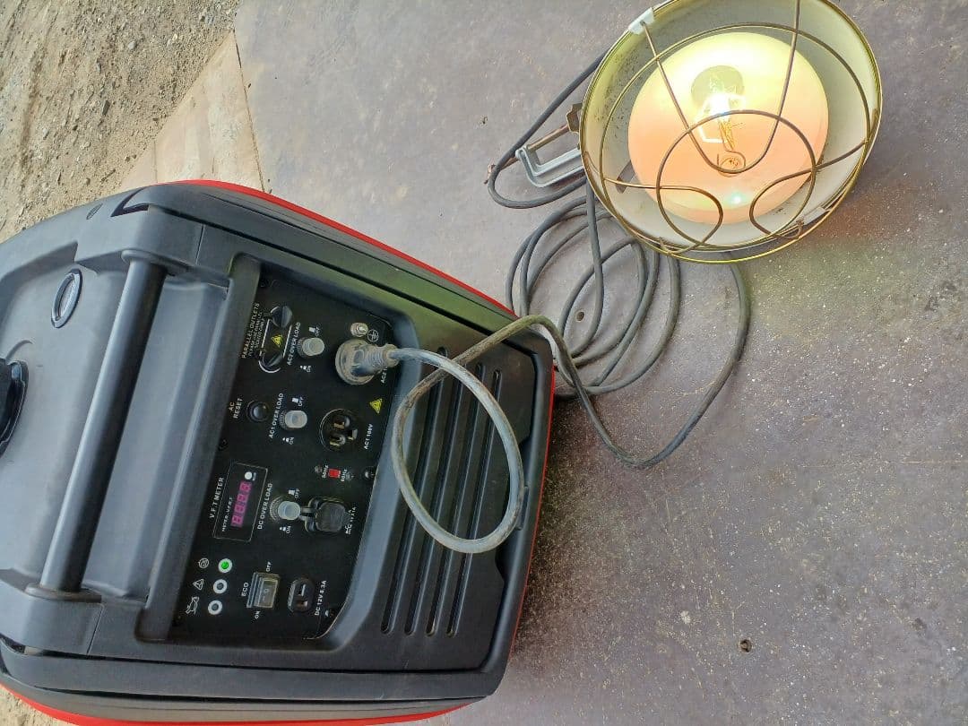 MOTOFUTUREポータブルインバーター発電機 4000W