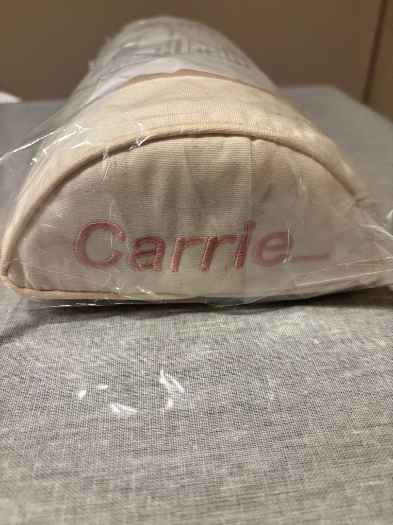 河村真木子　肩楽ピロー　Carrie_ 新品未使用　炭酸パック　シャントリ