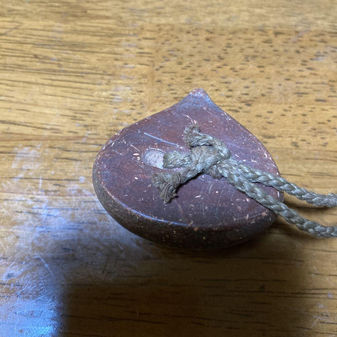 根付け　栗がついた皮の袋