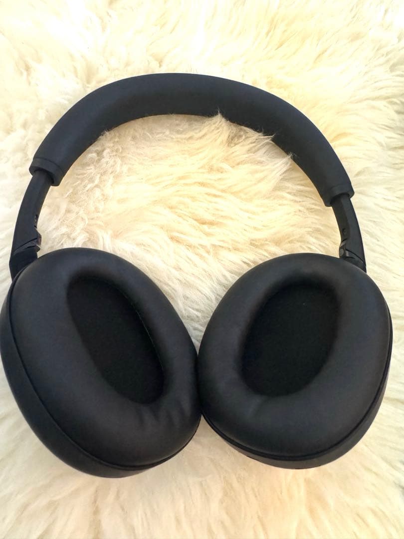 【美品】ソニーワイヤレスノイズキャンセリングヘッドホンWH-1000XM6