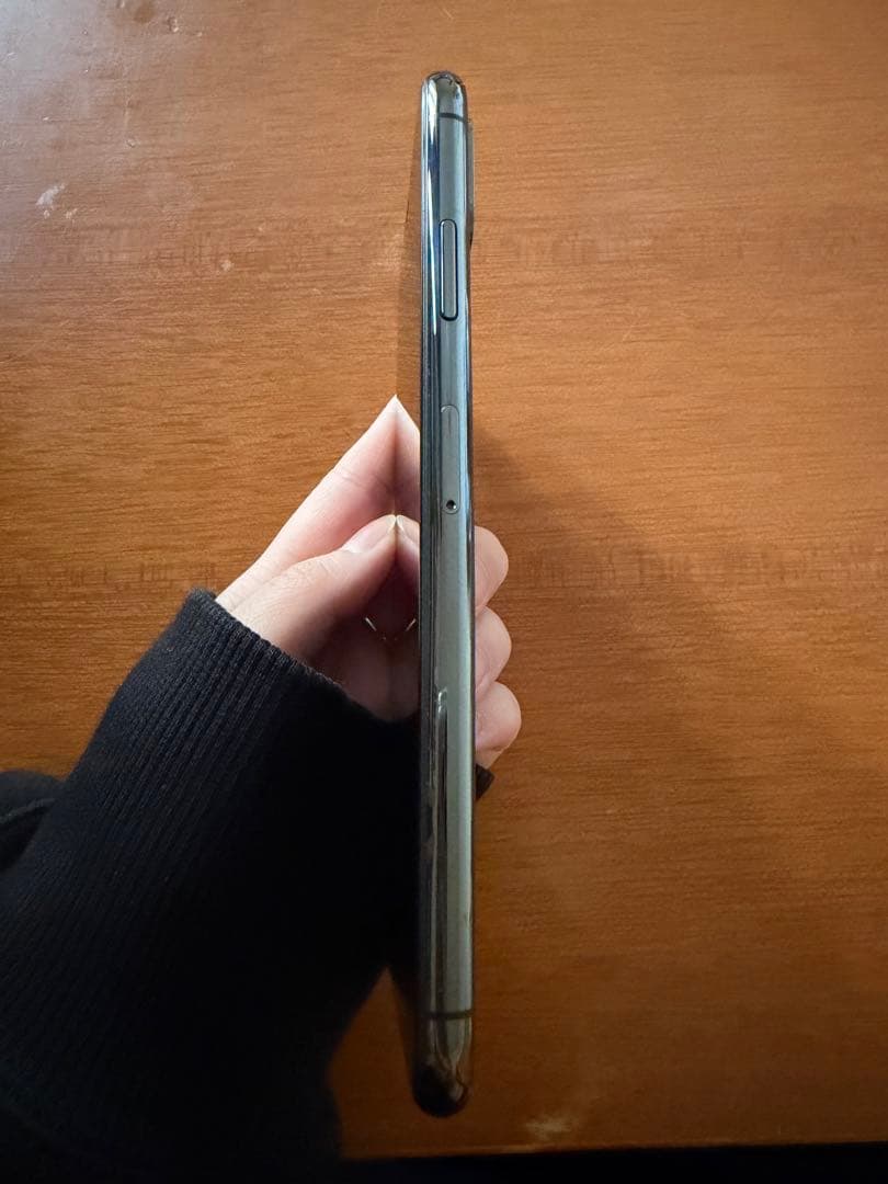 Apple iPhone XS MAX スペースグレー 本体
