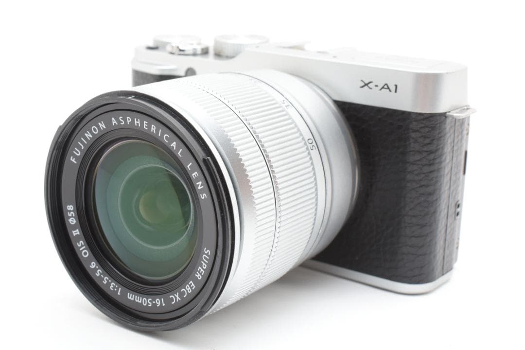 ■ 美品 ■ フジフィルム　FUJIFILM X-A1 レンズセット 動作確認済