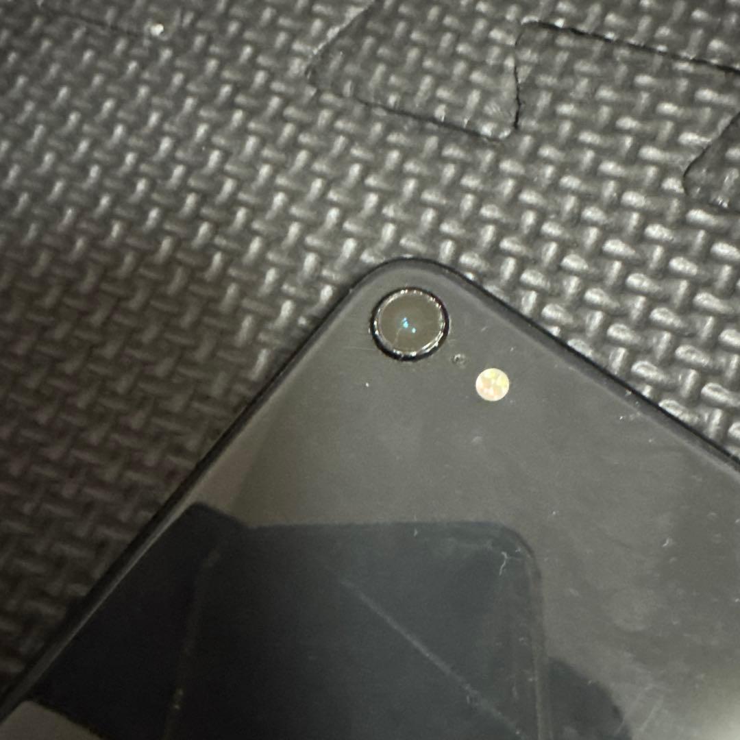 A*e様 Apple iPhone SE ブラック