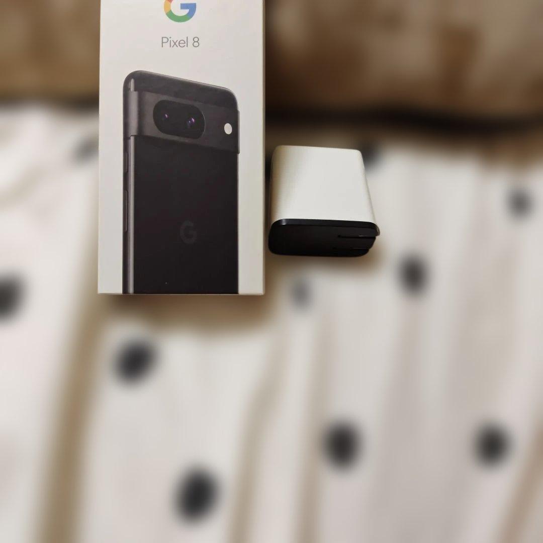 Google Pixel 8 本体 黒 充電器付き