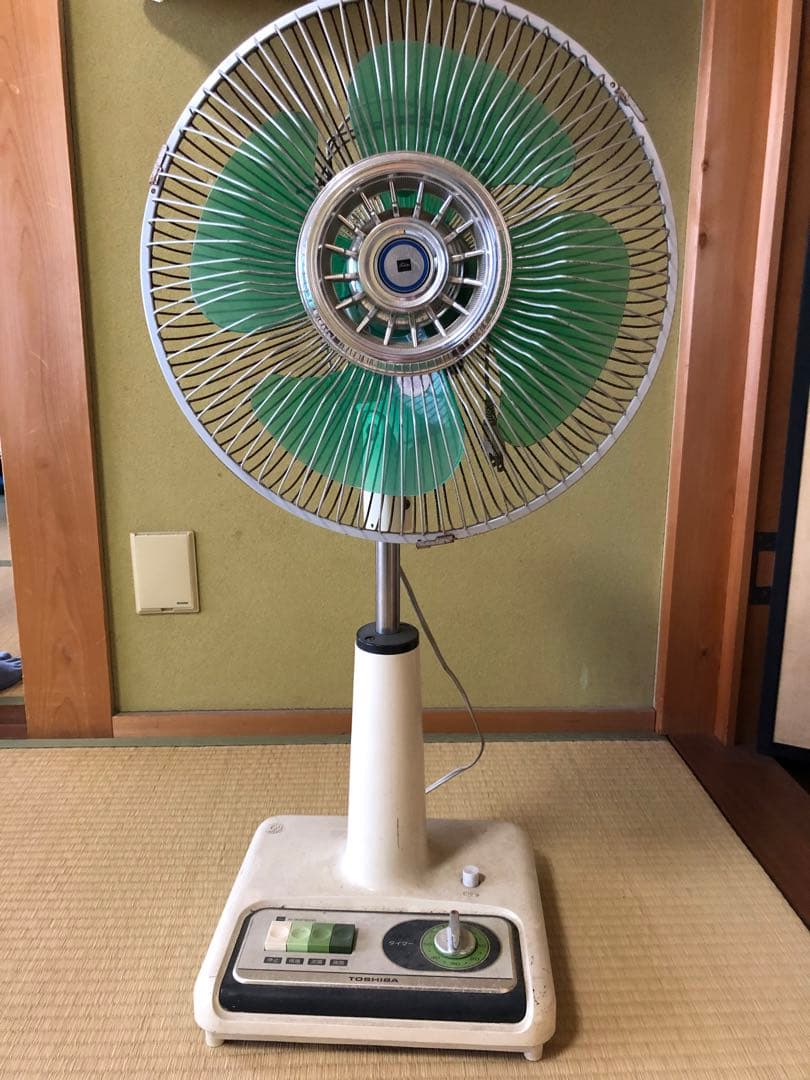 東芝　扇風機　レトロ