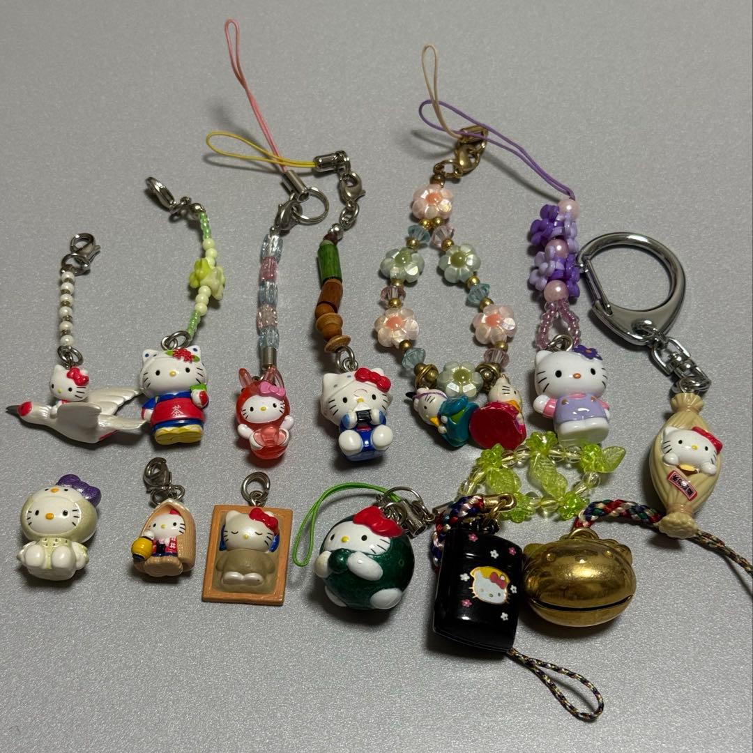 レア　ご当地キティ　キーホルダー根付けストラップセット