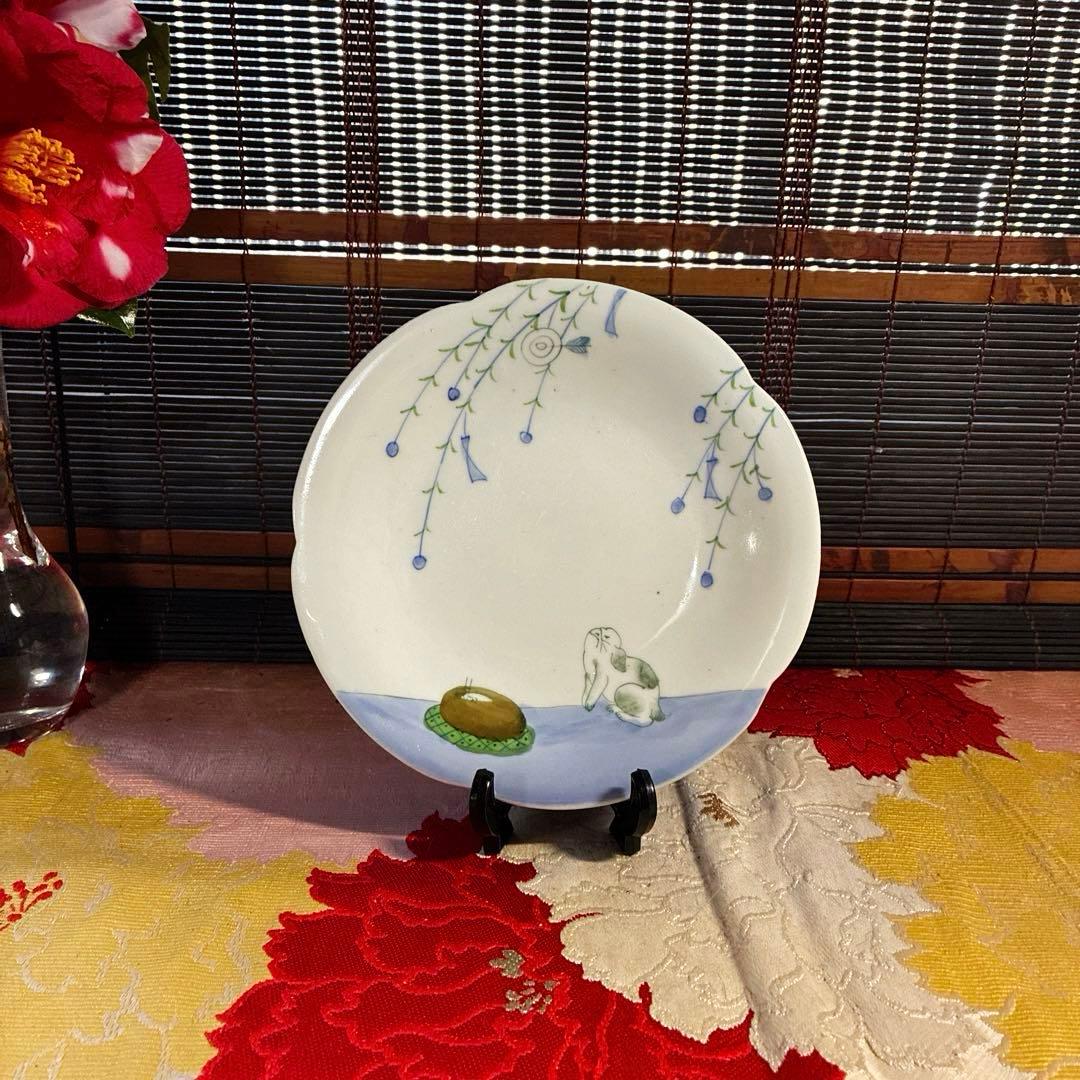 骨董　レトロ　大正浪漫　希少　図案　的を見上げるブチウサギ　手炙り　輪花皿
