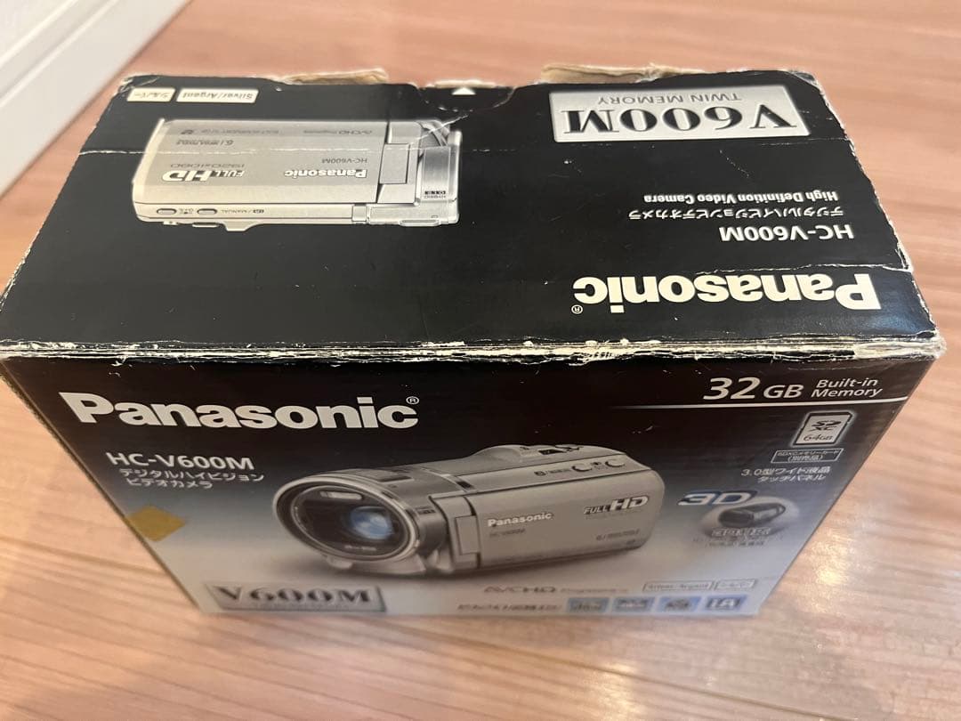 Panasonic HC-V600M ビデオカメラ 本体+4000mAバッテリー