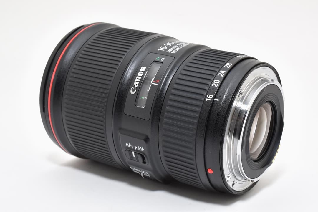 ■美品■ キヤノン EF16-35mm F4L IS USM #C937