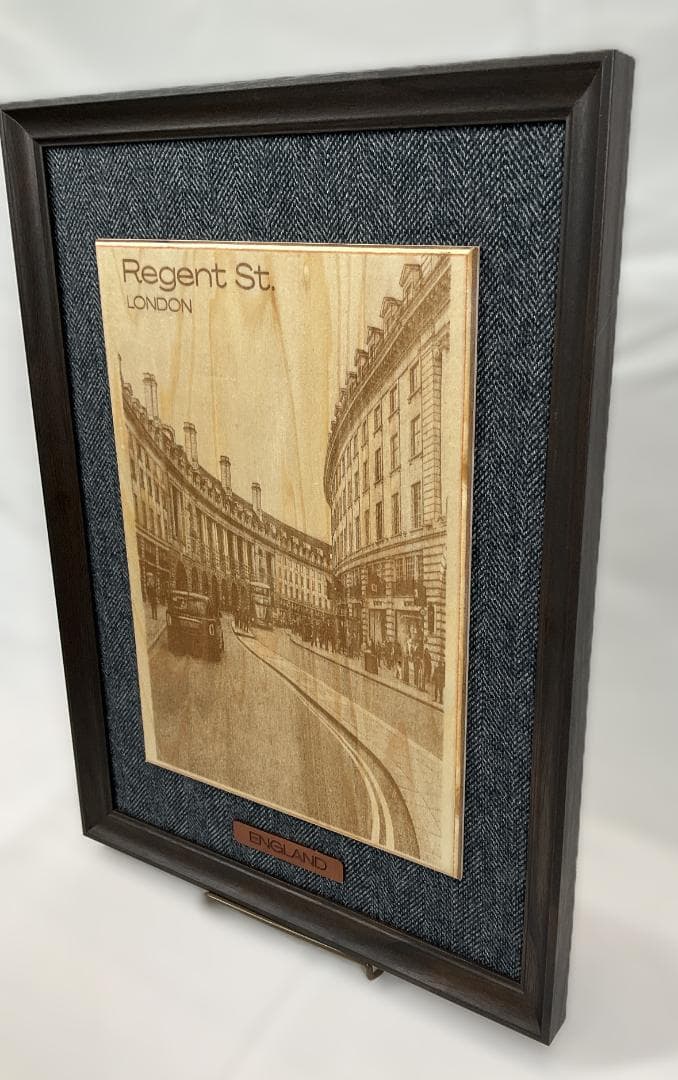 Regent St. London 木製彫刻