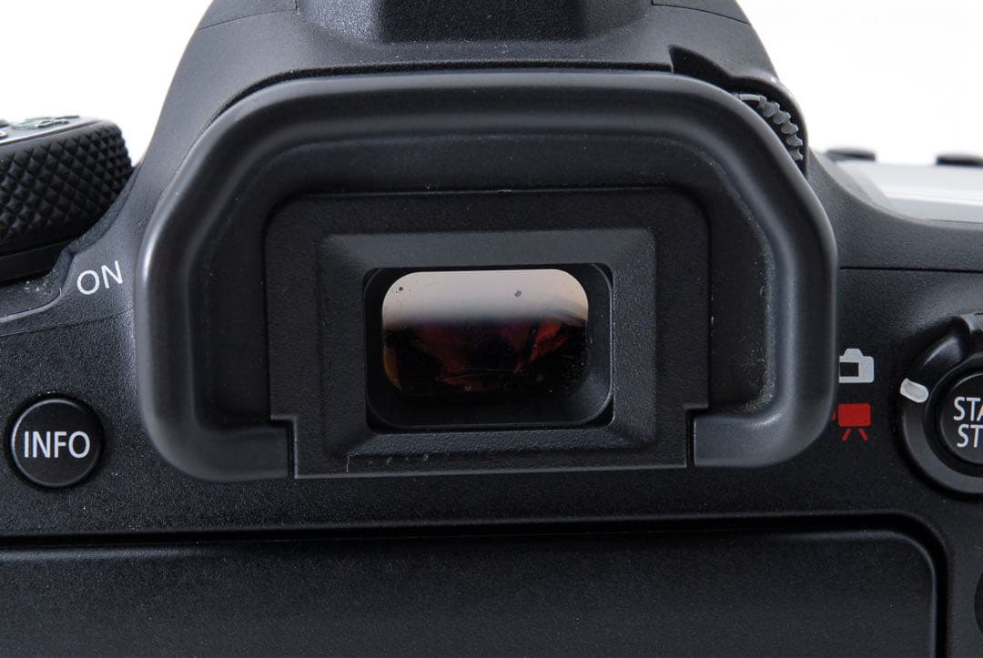 保証付き キャノン Canon EOS 6D Mark II デジタル一眼レフ
