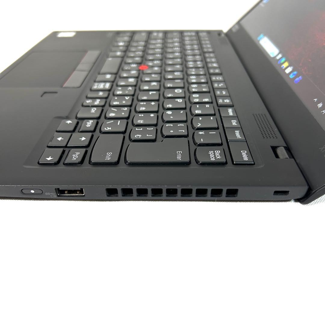 美品 ThinkPad X1 Carbon Gen8 i7 16GB 256GB