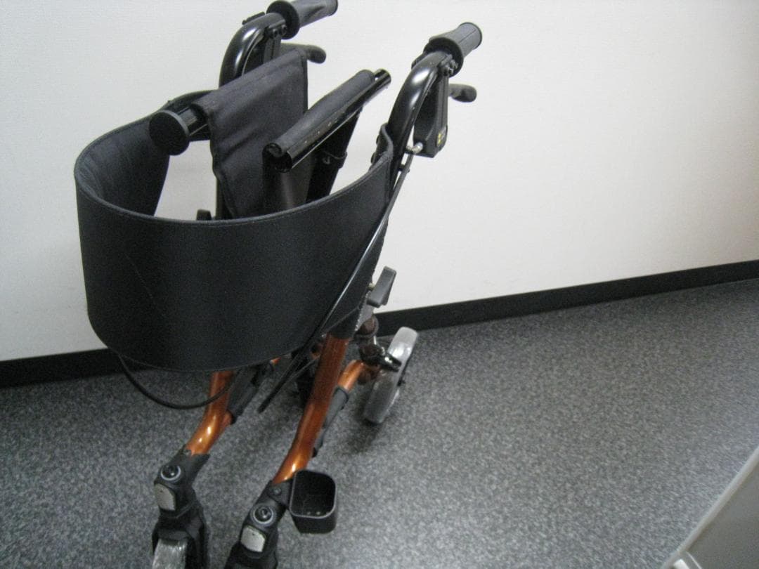 アロン化成 トライリンク　安寿 シルバーカー 手押し車 歩行器