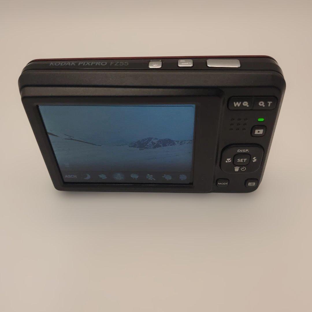 Kodak PIXPRO FZ55 赤