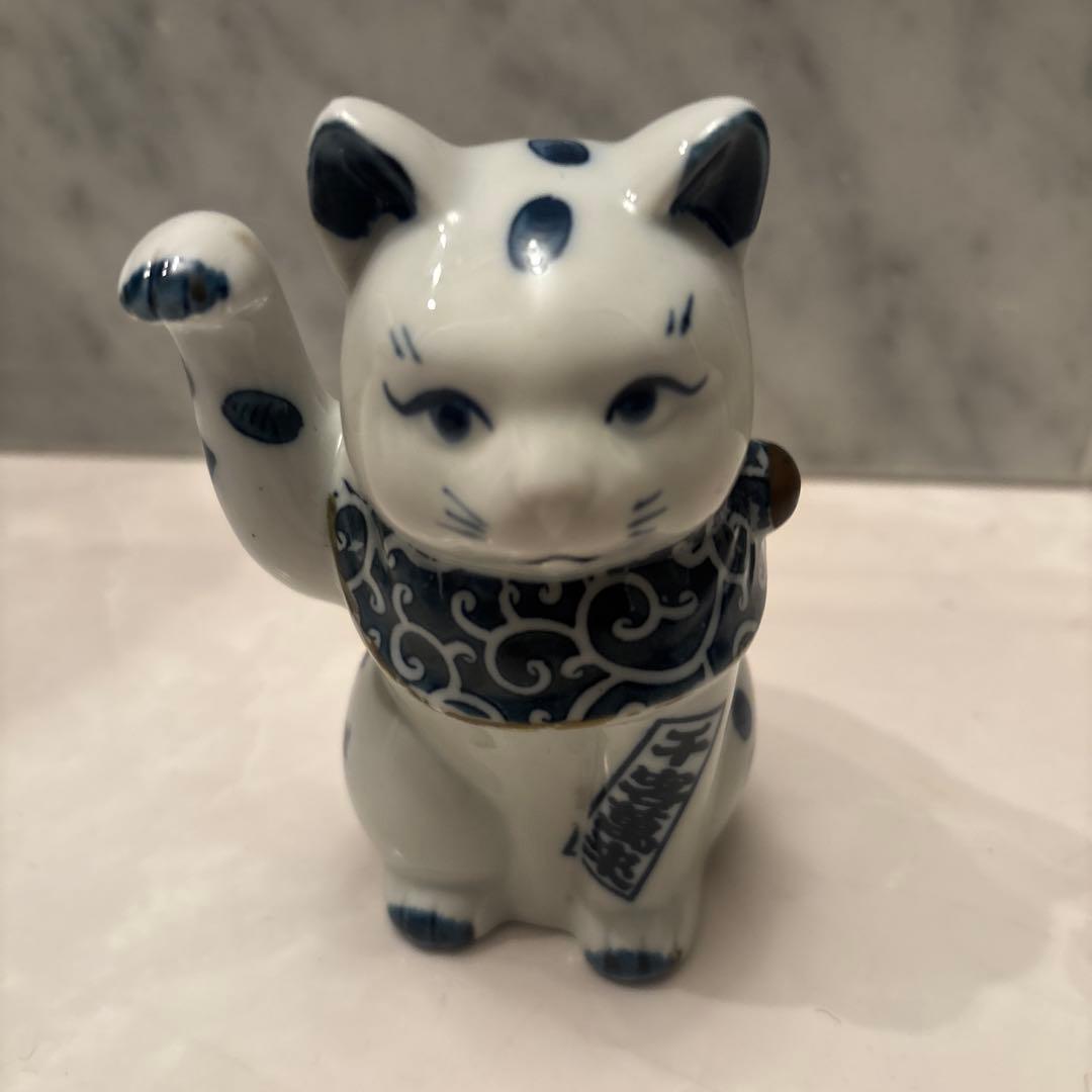 80-90年代ヴィンテージ藍色が美しく、縁起の良いモチーフが散りばめられた招き猫