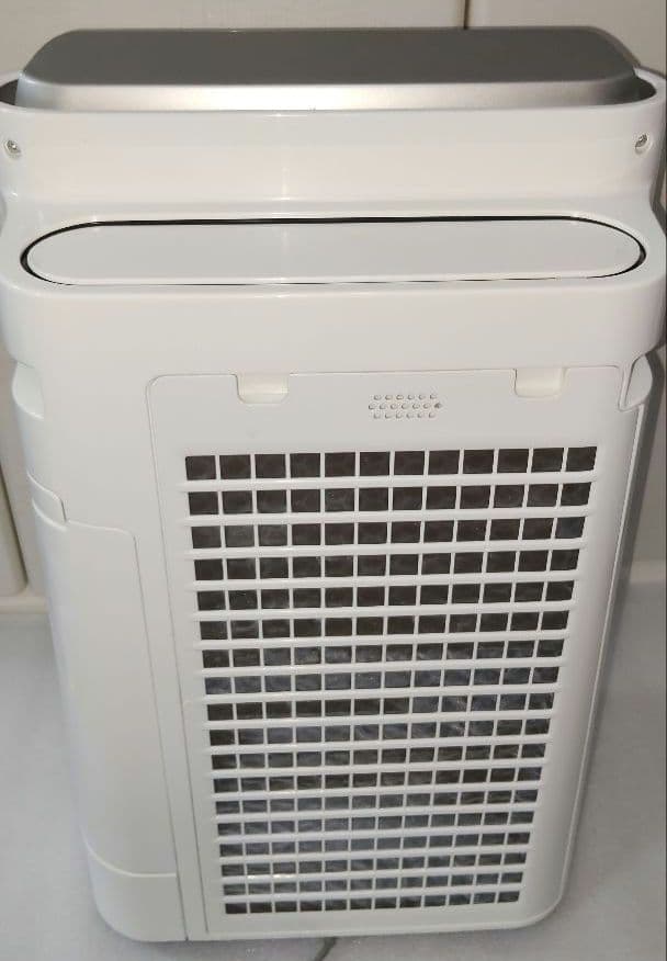 SHARP シャープ　加湿空気清浄機 KC-F70-W 空気清浄機 加湿器