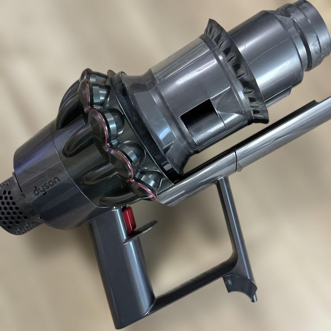 Dyson V10 フルセット+本体ユニット　　 (ジャンク)