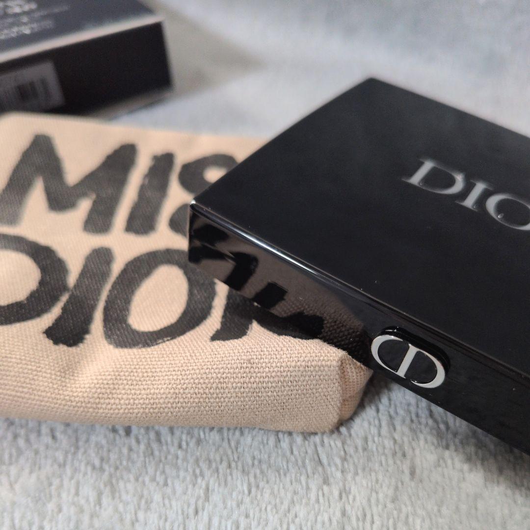 dior ディオールショウ サンク クルール 664ワイルドベージュ