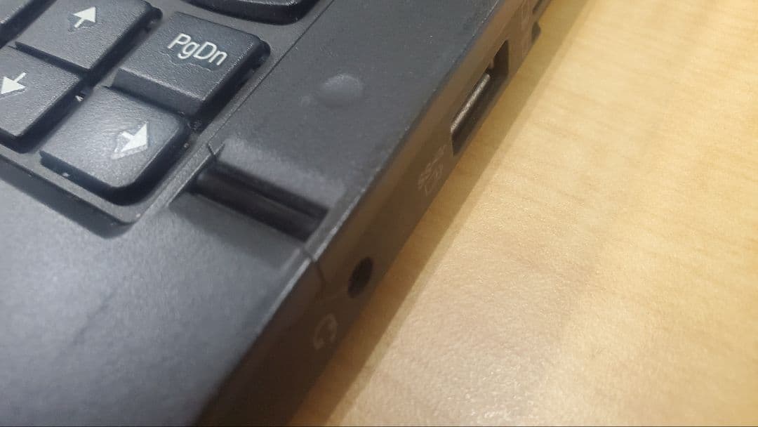 Lenovo ThinkPad x240 windows11 Office付き