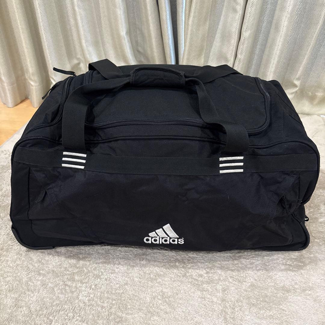 アディダス　adidas 黒 ボストンバッグ キャスター付き　大容量