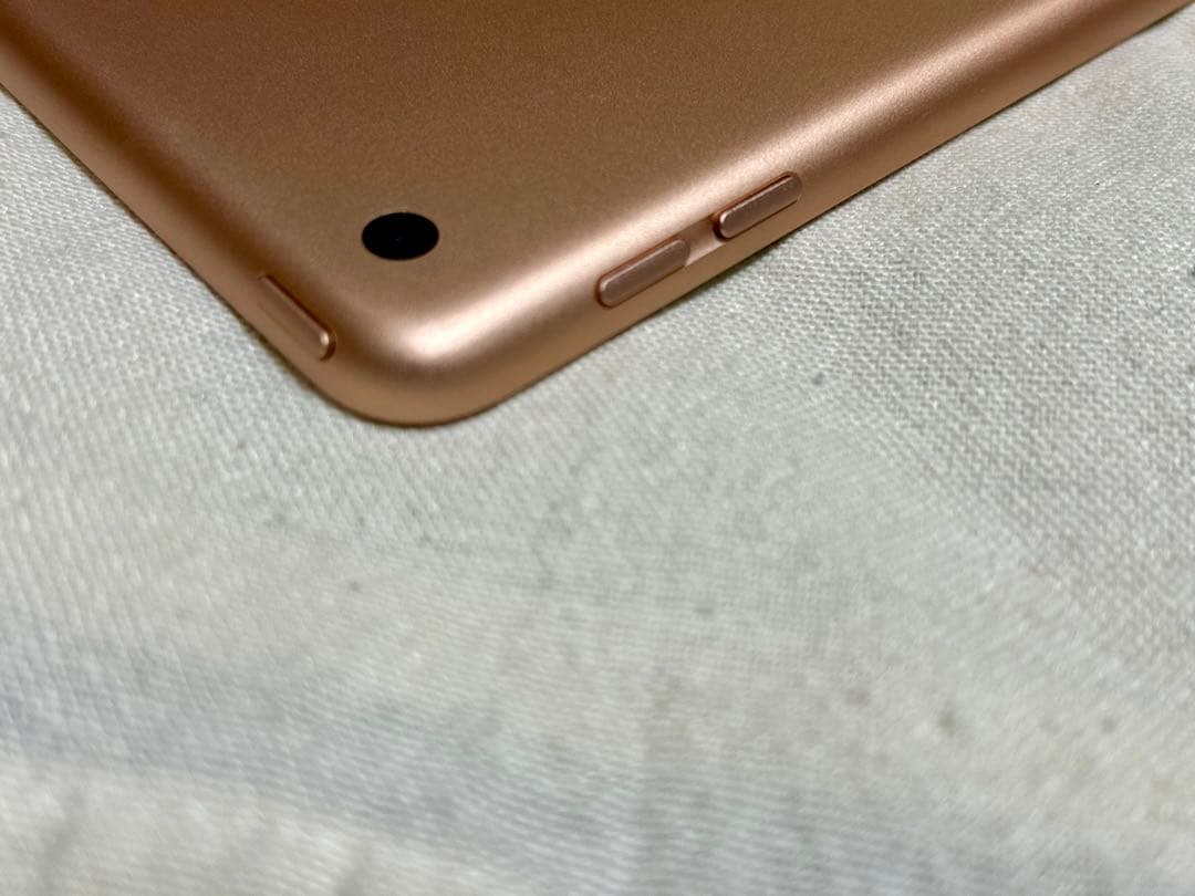 iPad 第8世代 32GB Wi-Fiモデル ローズゴールド バッテリー92%