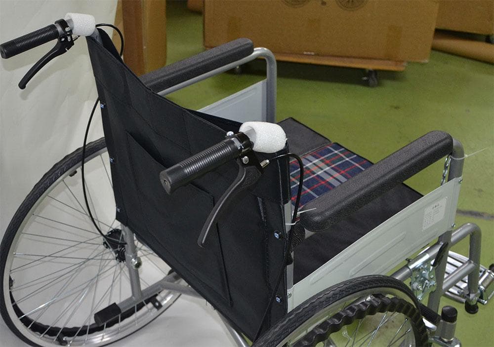 軽量 コンパクト 自走介助 車いす 折りたたみ 介助式車椅子 簡易トイレ夜間頻尿