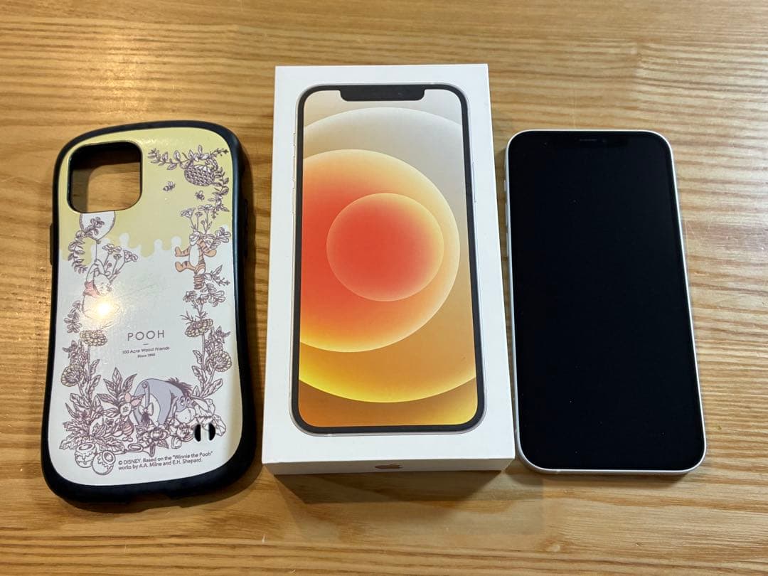 スマートフォン本体 Apple iPhone 12 White 64GB