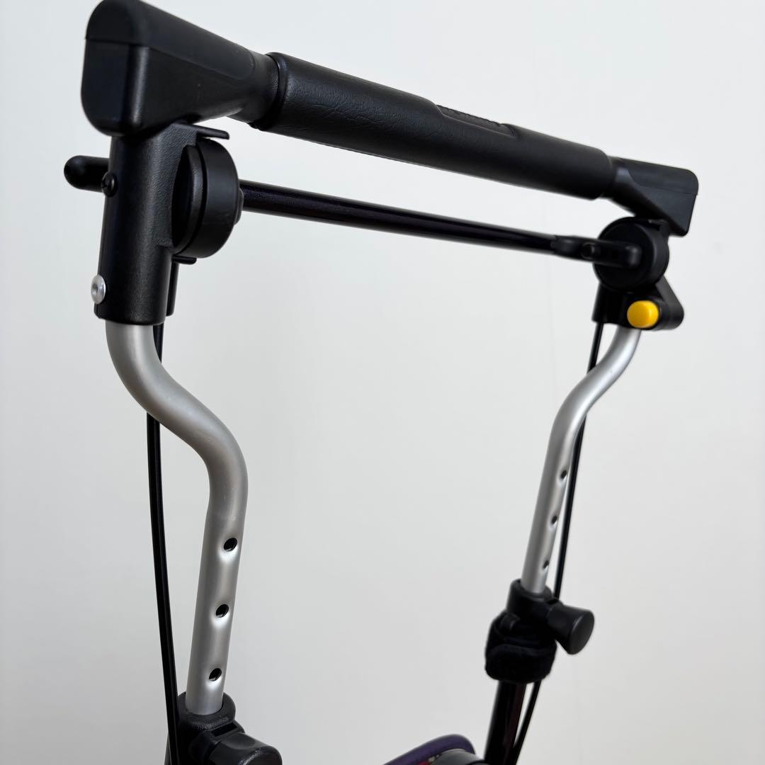 【美品】シルバーカー ライトステップ・タイニーW フラワー　花柄　収納あり