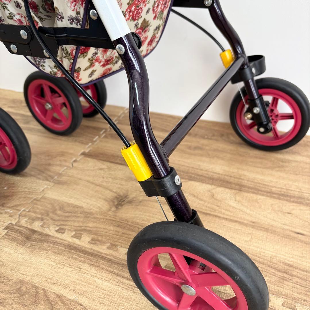 【美品】シルバーカー ライトステップ・タイニーW フラワー　花柄　収納あり
