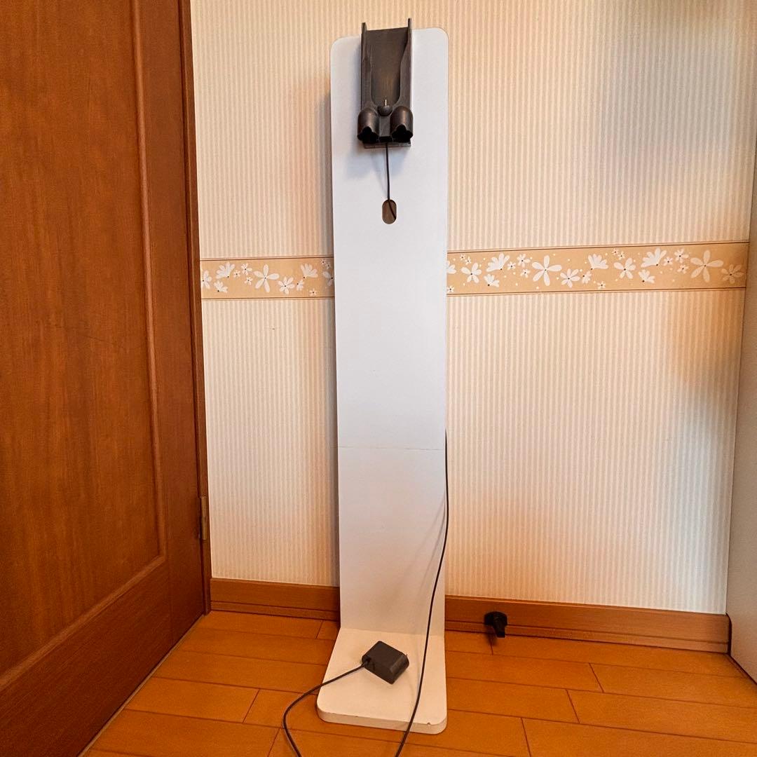 【ジャンク品】Dyson V10 Fluffyと壁掛け収納スタンドのセット