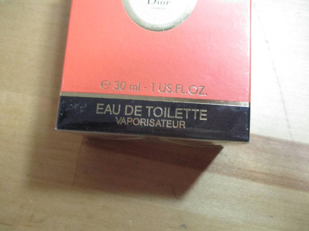 クリスチャンディオール　デューン　３０ｍｌ　ＥＤＴ　未開封品
