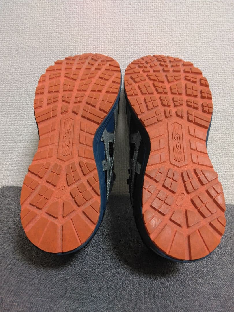 アシックス安全靴ウィンジョブ　26㎝