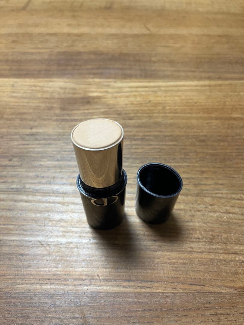 ディオールスキン フォーエヴァー スキンパーフェクト スティック 1.5N