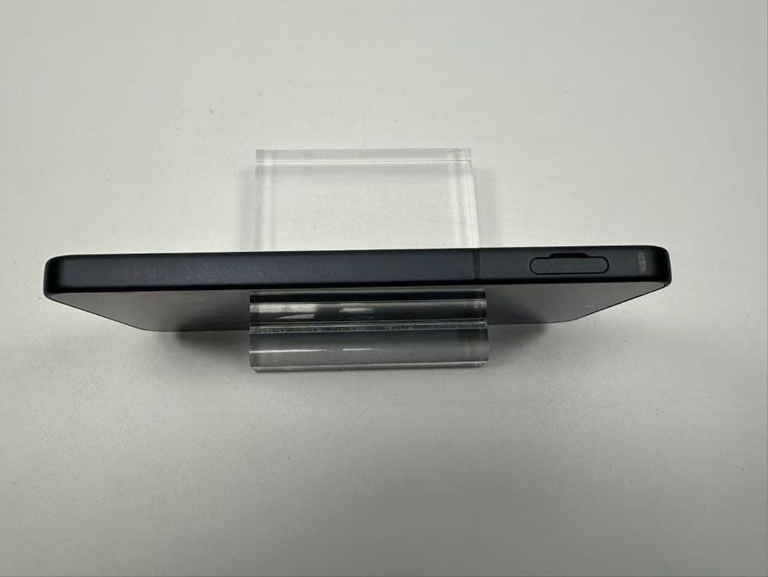 美品 Aquos sense9 au版 SIMフリー ブラック