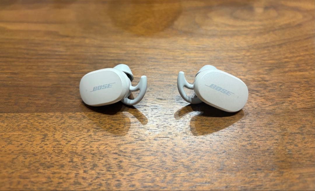 イヤホン　BoseQuietComfortEarbuds