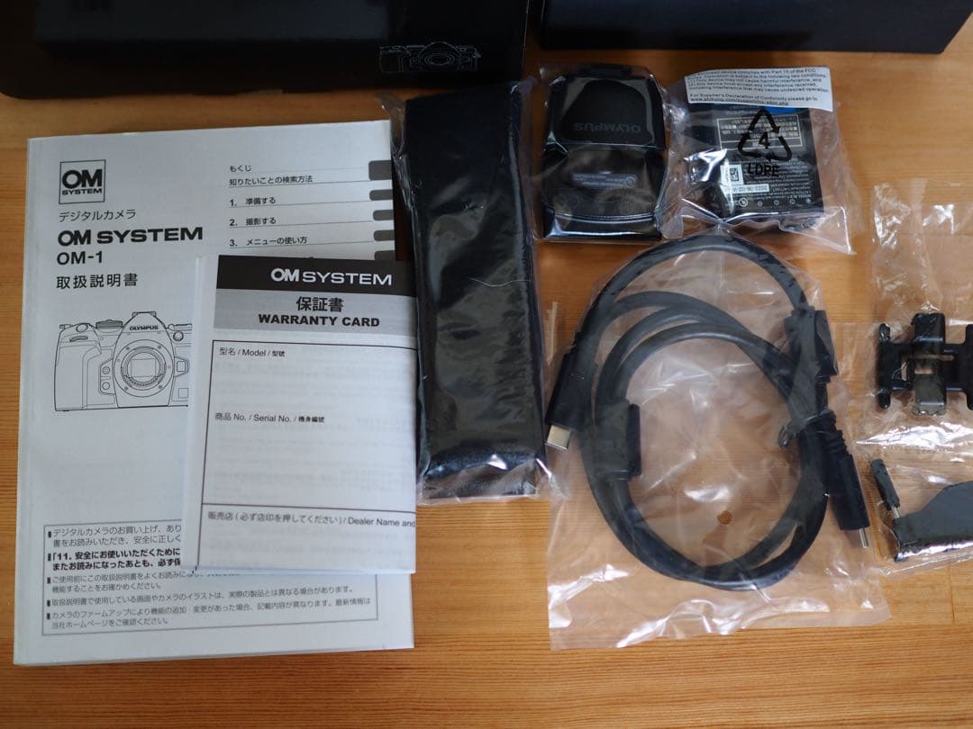 OM-1 デジタルカメラ　OM SYSTEM OLMPUS