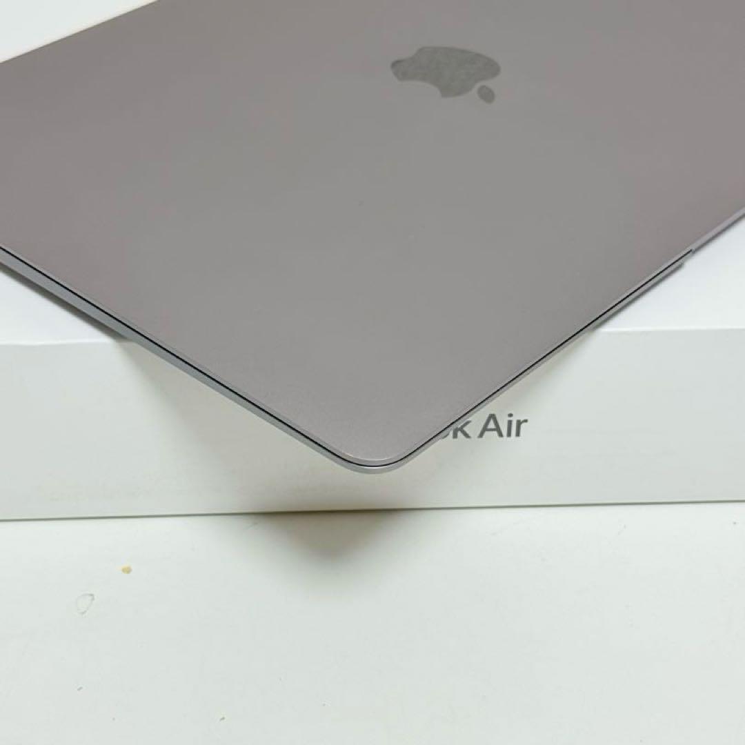 MacBook Air M1 13インチ　16GB 512GB