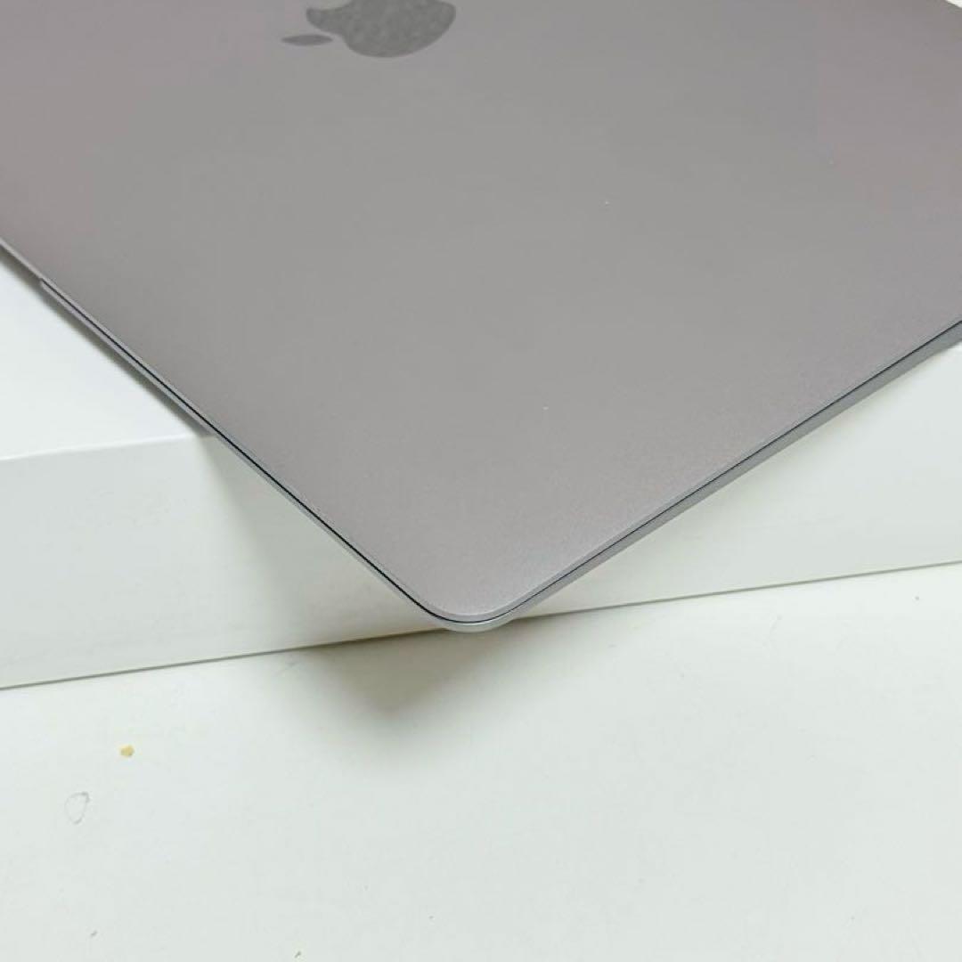 MacBook Air M1 13インチ　16GB 512GB