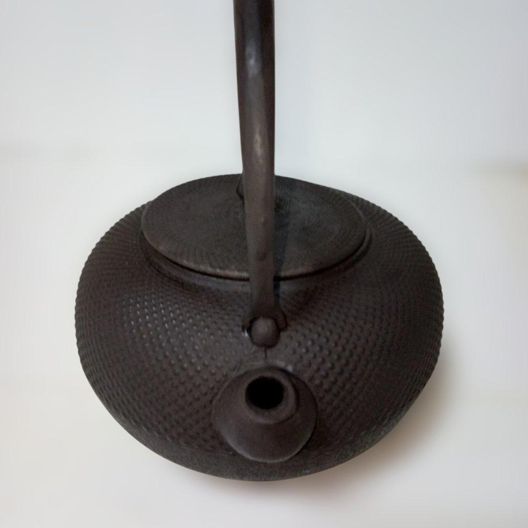 南部鉄瓶あられ紋様