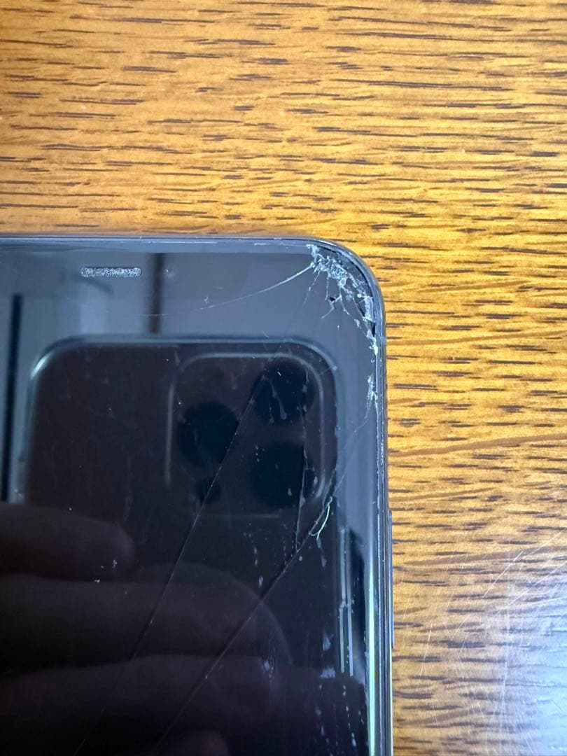 Apple iPhone 11 Pro スペースグレー　256GB