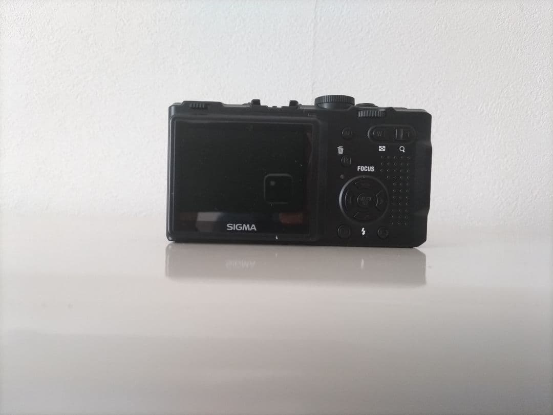 SIGMA DP1　ジャンク　週末限定値下げ