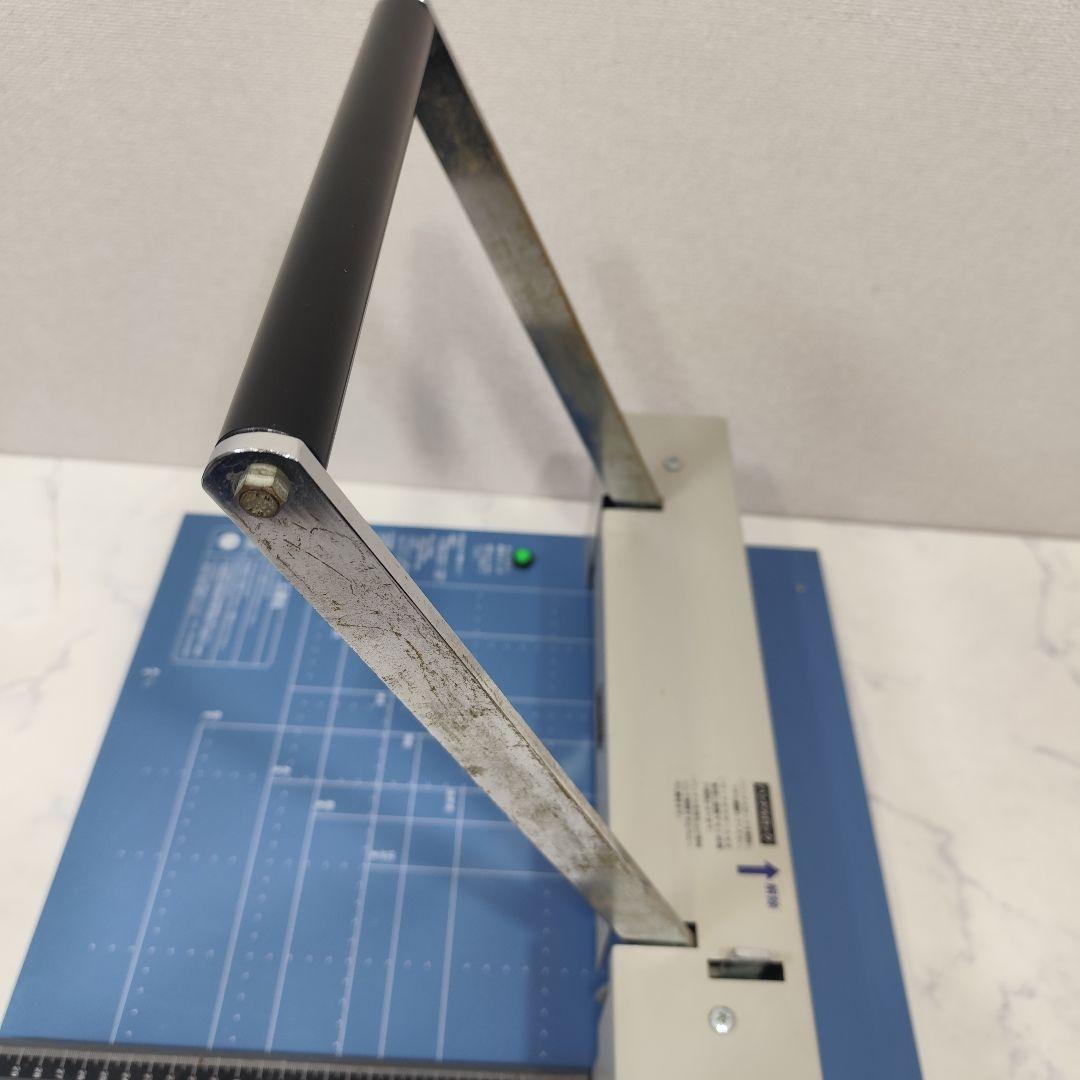 内田洋行 UCHIDA 断裁機 180S 事務用品 ペーパーカッター 業務用