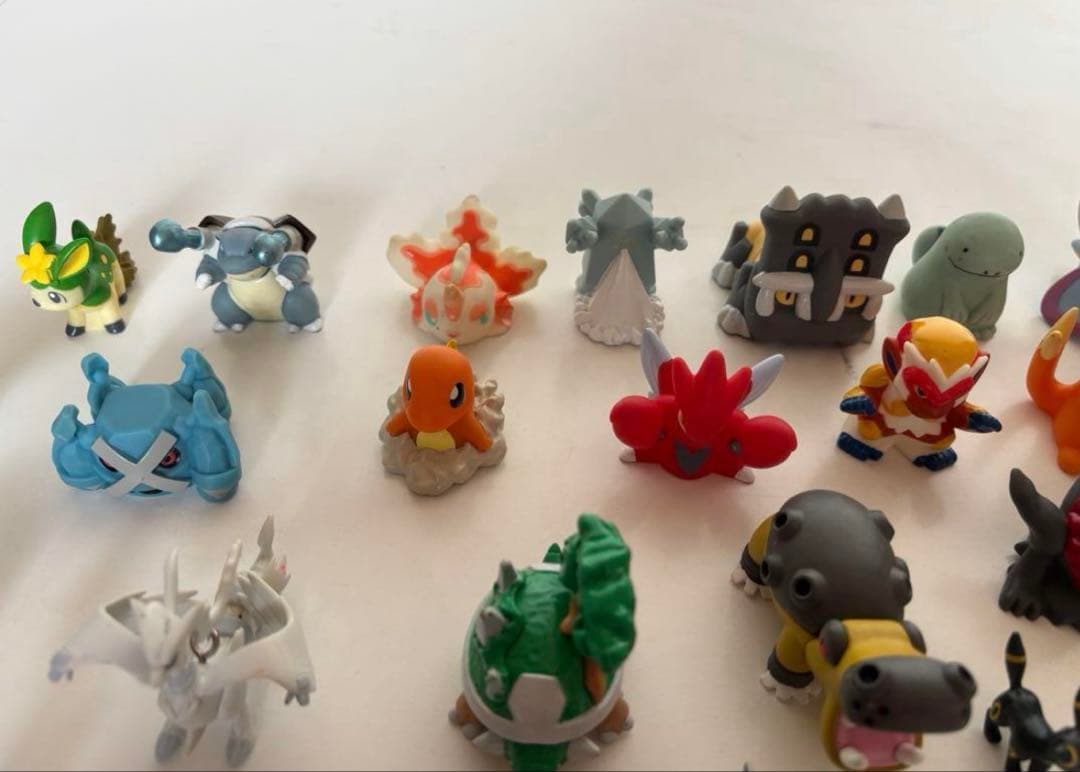 モンコレ　ポケモンキッズ　クリア　指人形　ポケモン　フィギュア　約50匹