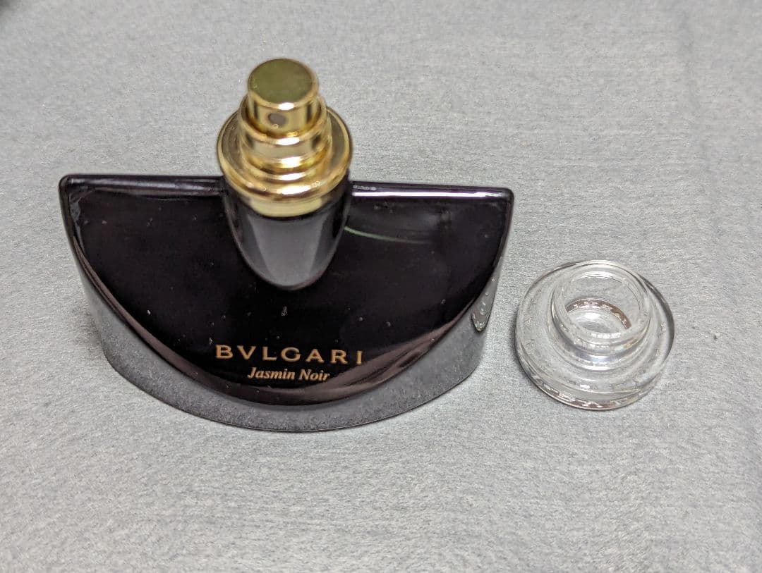 廃盤希少ブルガリジャスミンノワールオードトワレ50ml