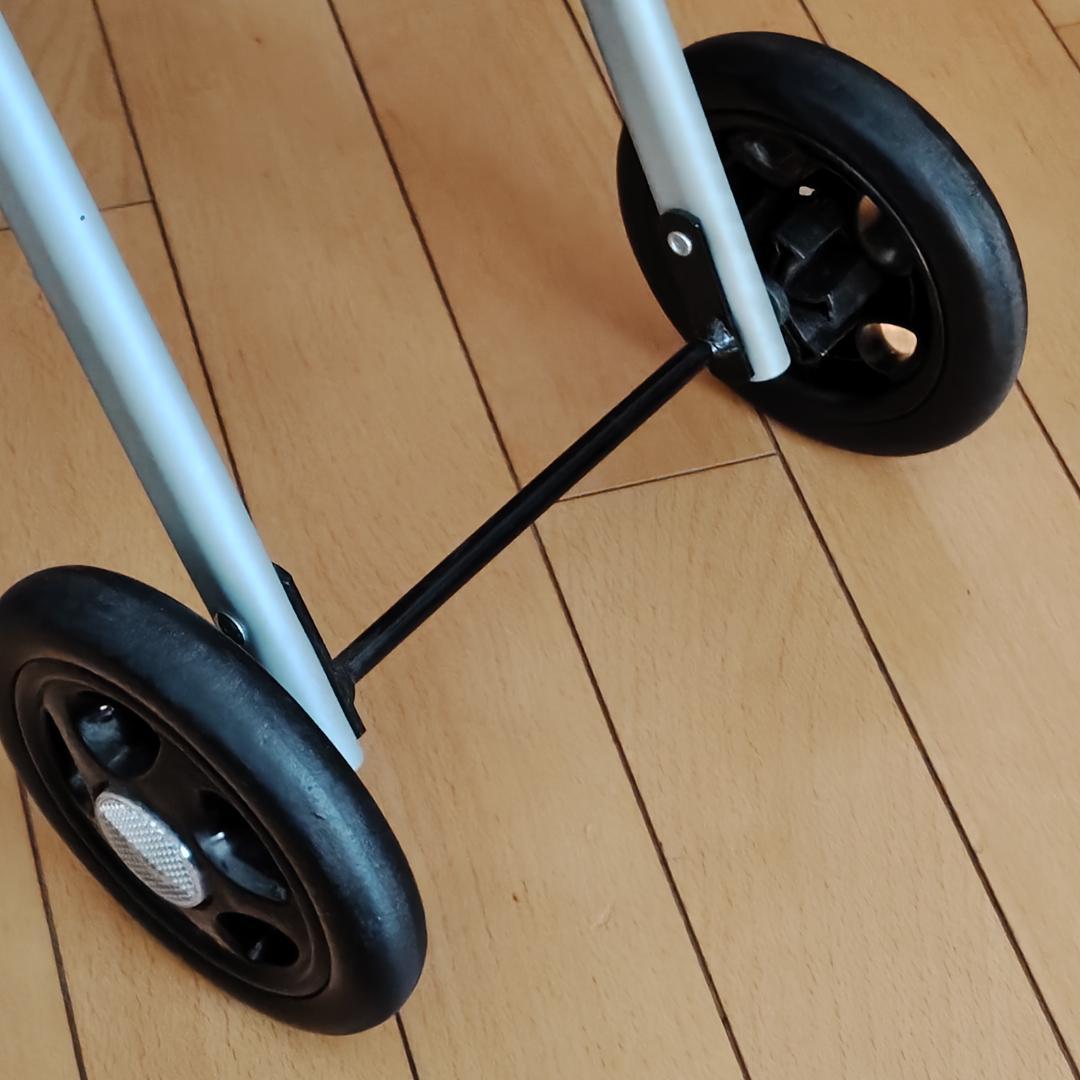 アルミ製コンパクトシルバーカー OD-07 Walking stecky