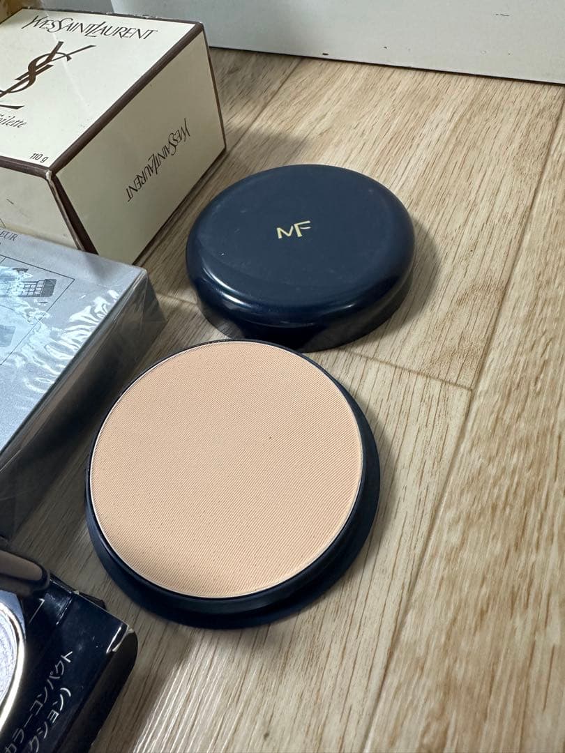 美品　CHANEL DIOR YSL入り　デパコス　コスメ石鹸まとめ　化粧品