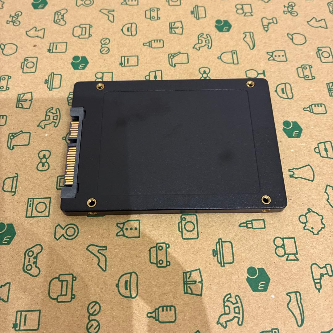 ななしの シリコンパワー SP A55 1TB SSD